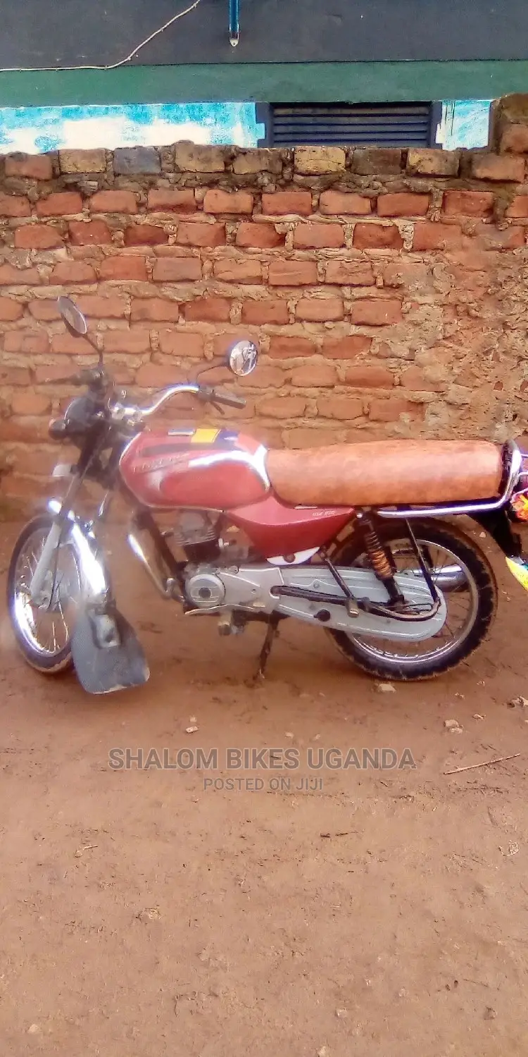 Bajaj Boxer 2019 Red
