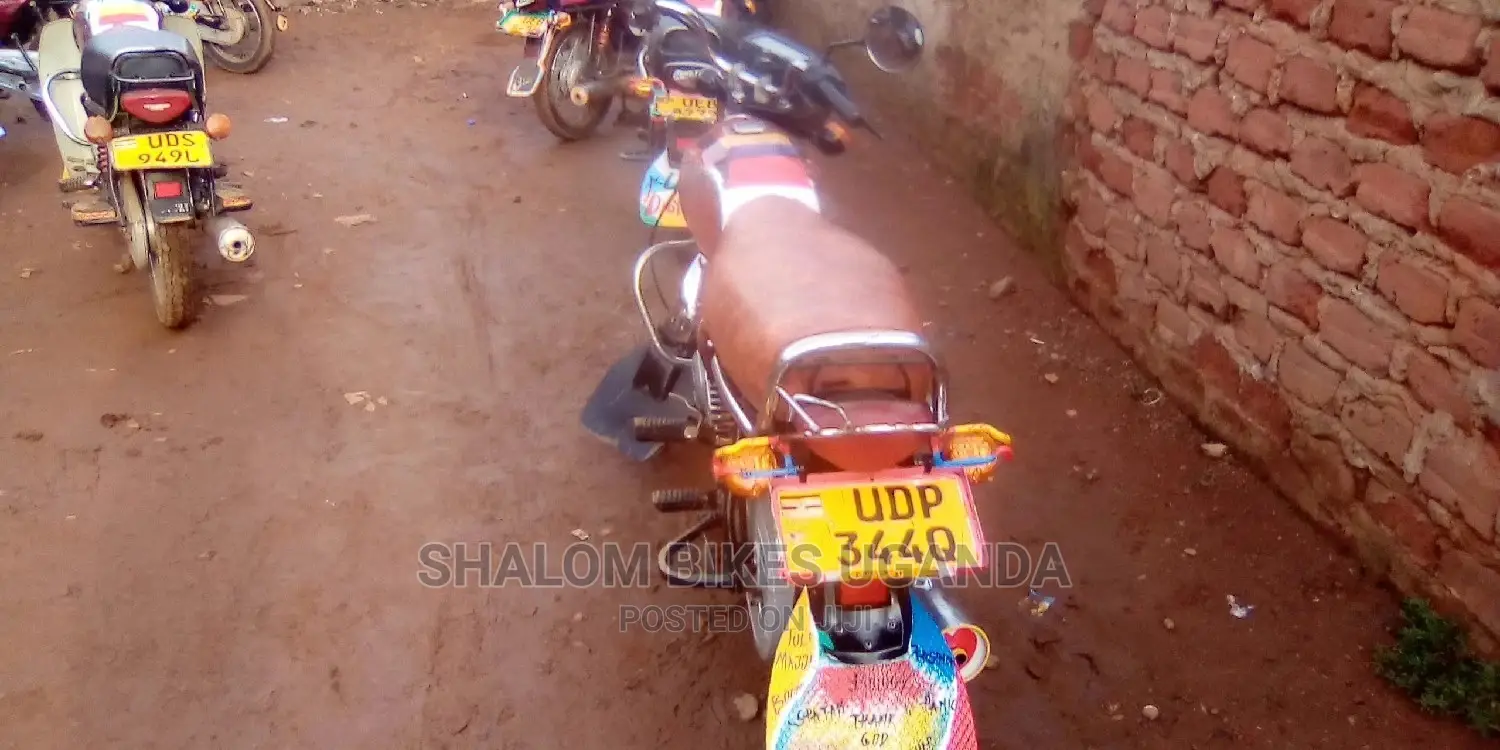 Bajaj Boxer 2019 Red