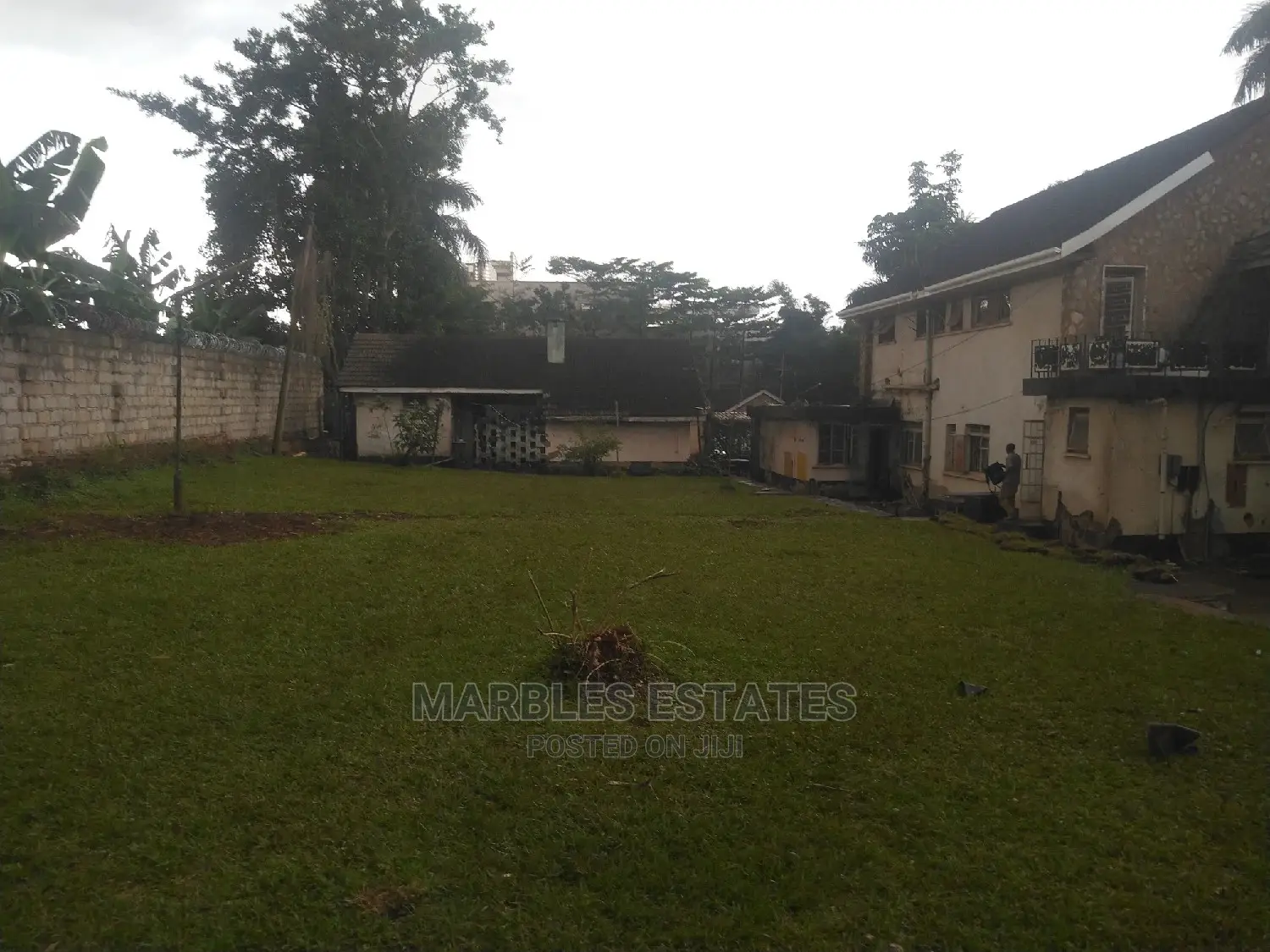 Nice Office Space in the Cent of Kololo for Rent