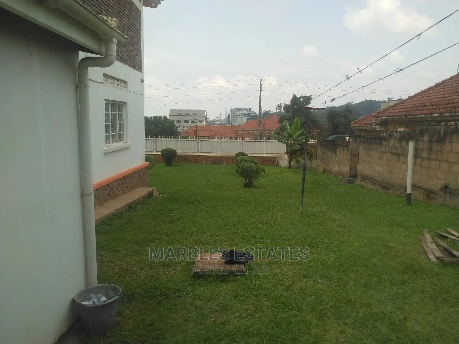 10bdrm House in Nakasero, Central Division for Rent