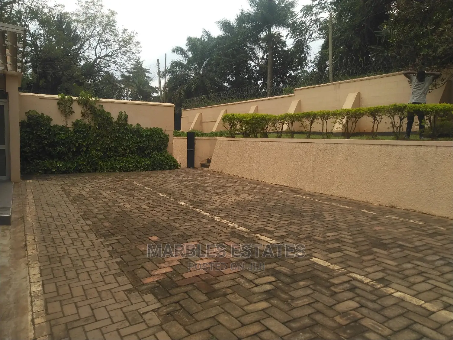 Office Space for Rent in Nakasero With a Number of Rooms .