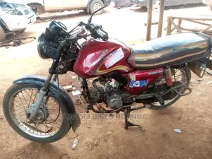 Mahindra Centuro 2019 Red