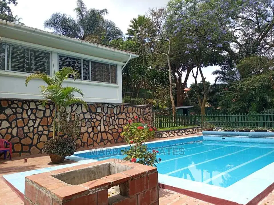 5bdrm Bungalow in Kololo, Central Division for Rent