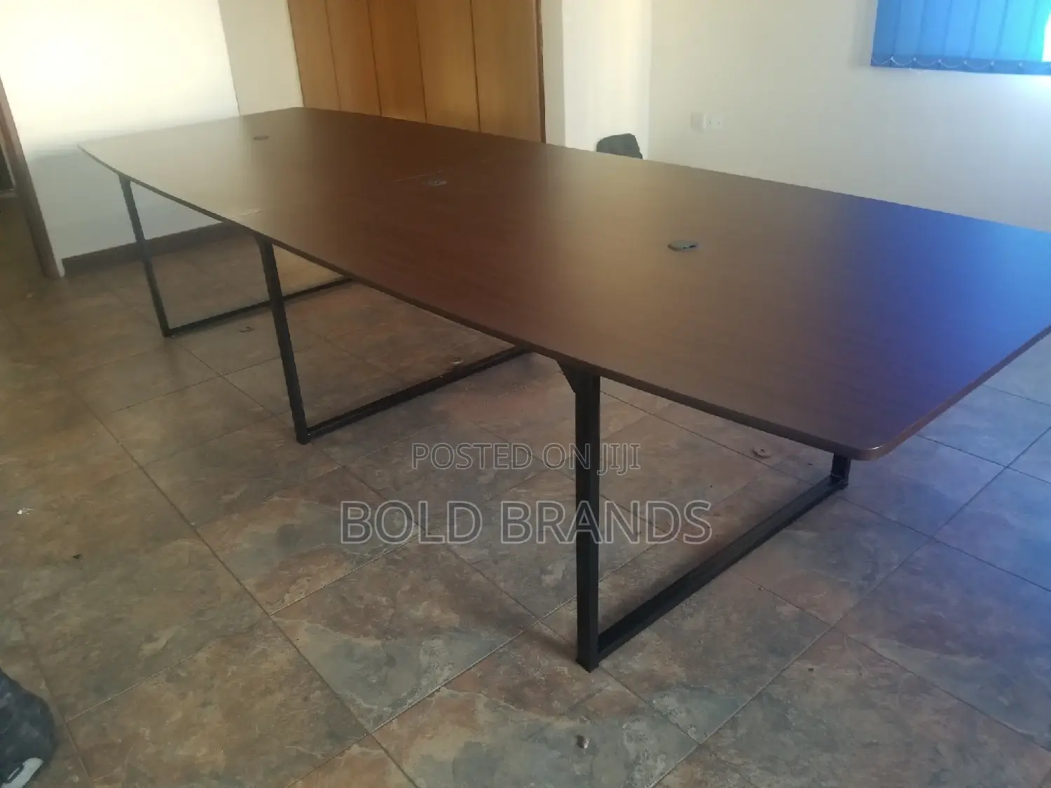 10 Seater Boardroom Table/ Conference Table