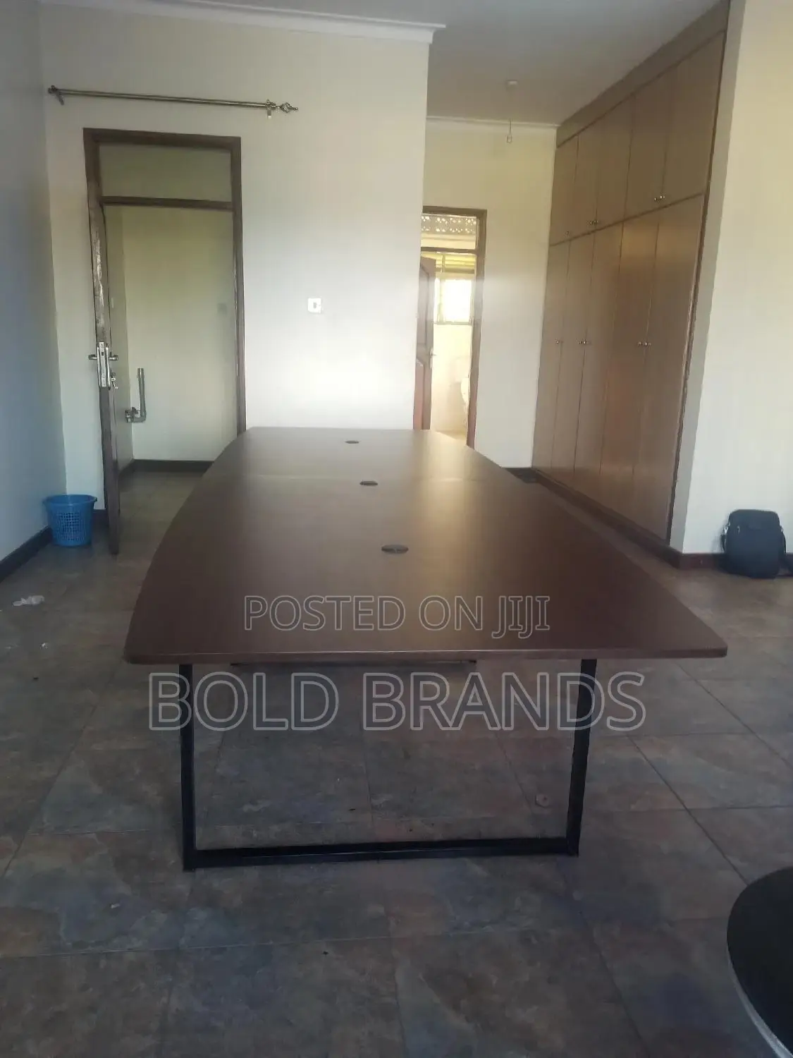 10 Seater Boardroom Table/ Conference Table