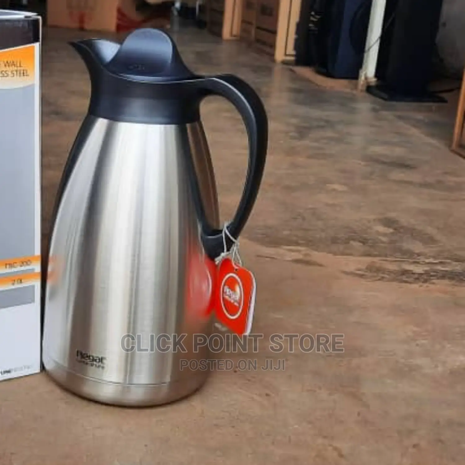 Metallic Vacuum Flask