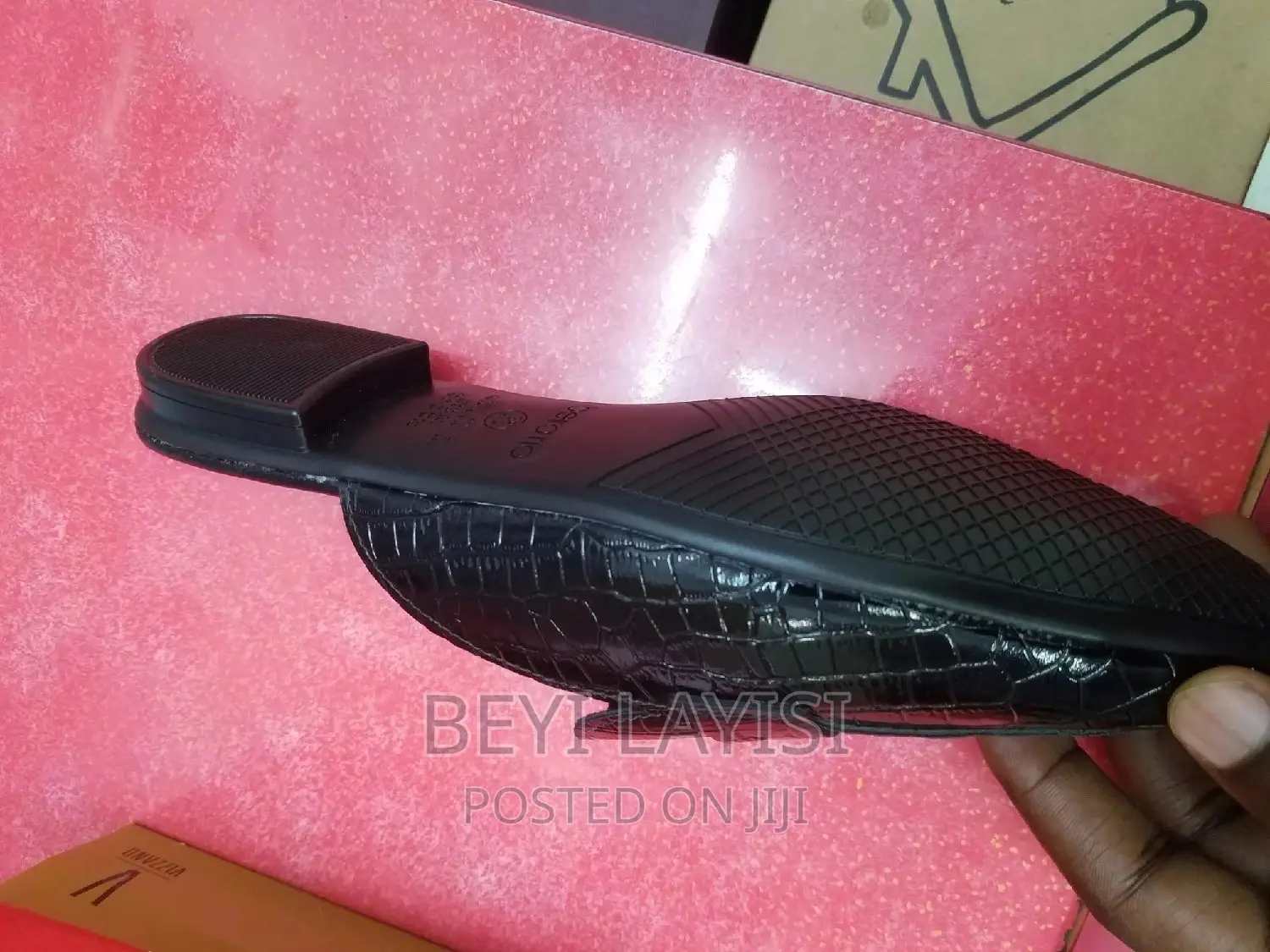 Pure Leather Flat Ladies Shoes