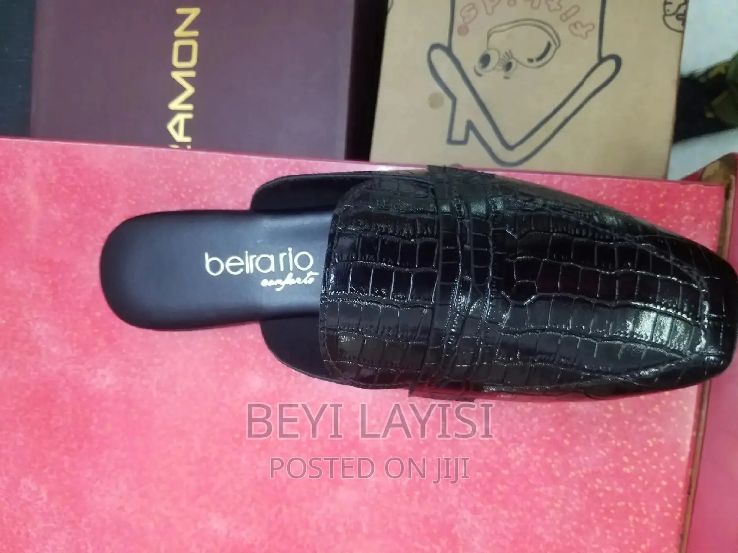 Pure Leather Flat Ladies Shoes