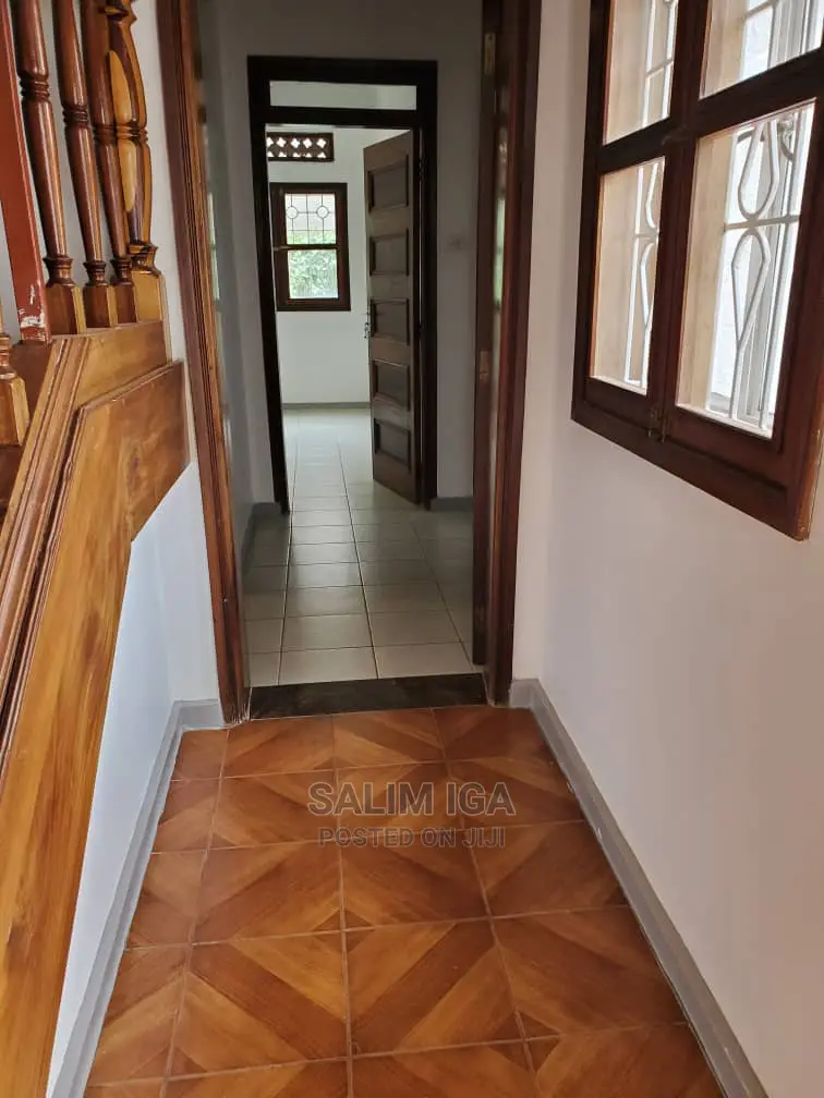 4bdrm Maisonette in Kololo Property, Central Division for Rent