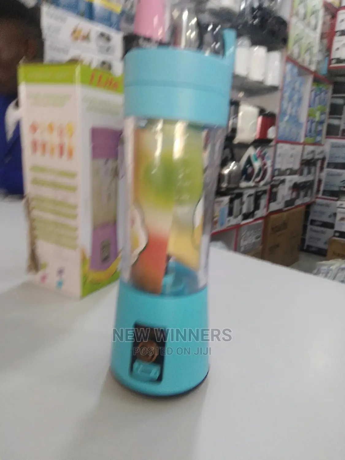 Portable and Rechargeable Blender