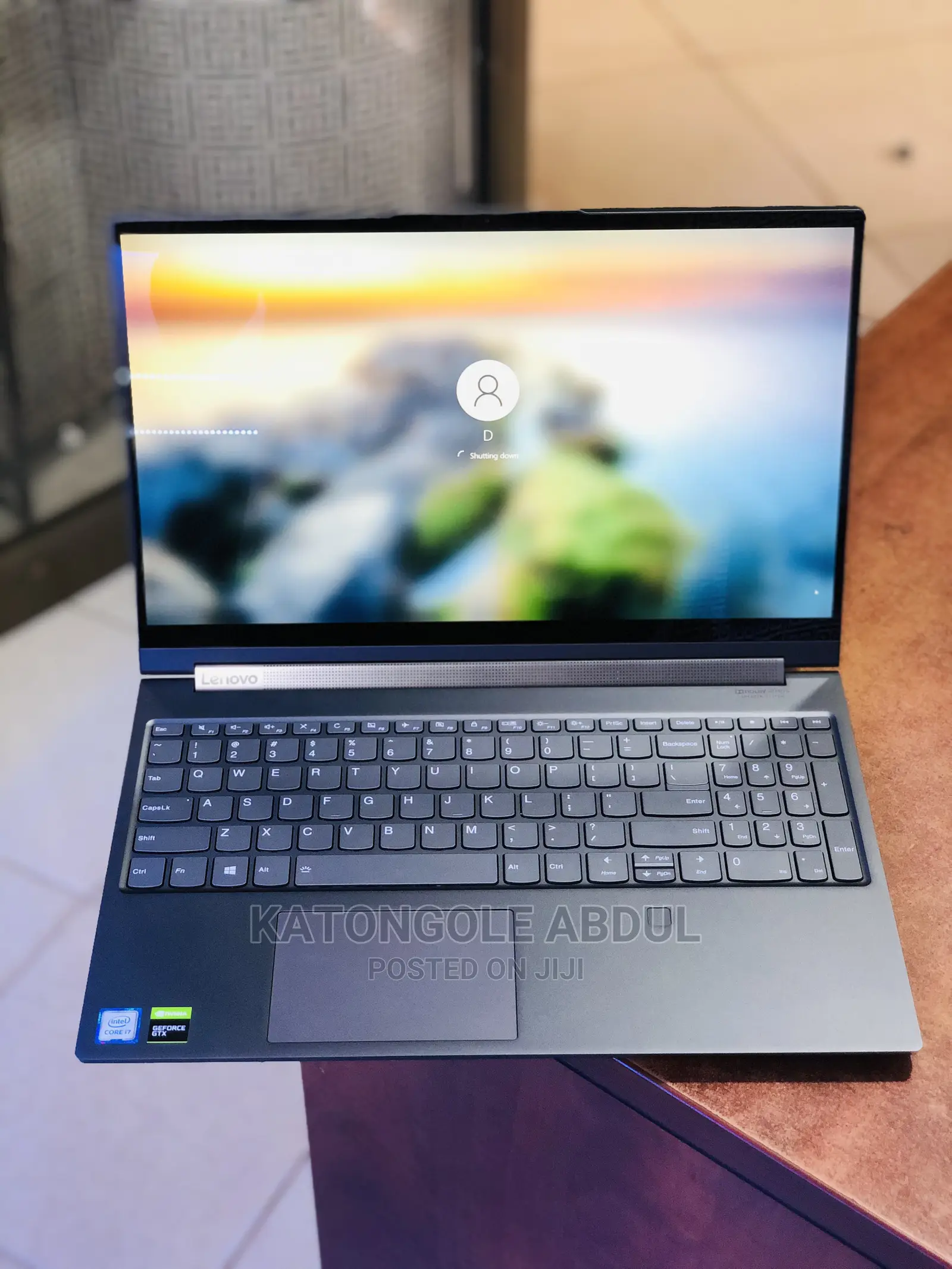 New Laptop Lenovo Yoga C740 16GB Intel Core I7 SSD 1T