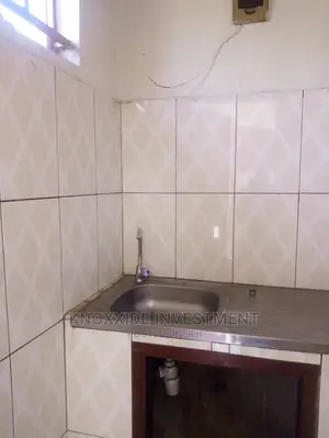 2bdrm House in Real Estate, Central Division for rent
