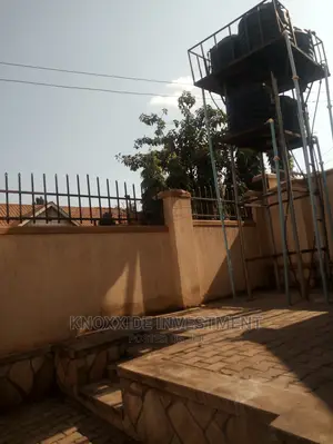 2bdrm House in Real Estate, Central Division for rent