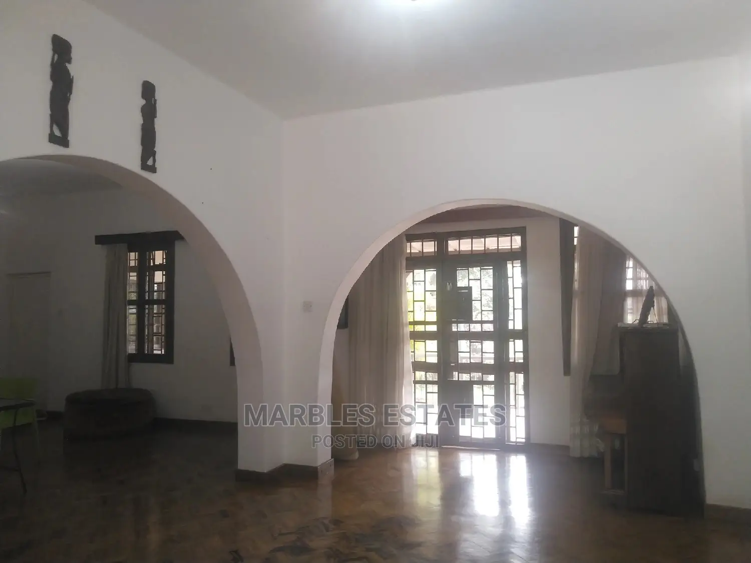 3bdrm Bungalow in Kololo, Central Division for Rent