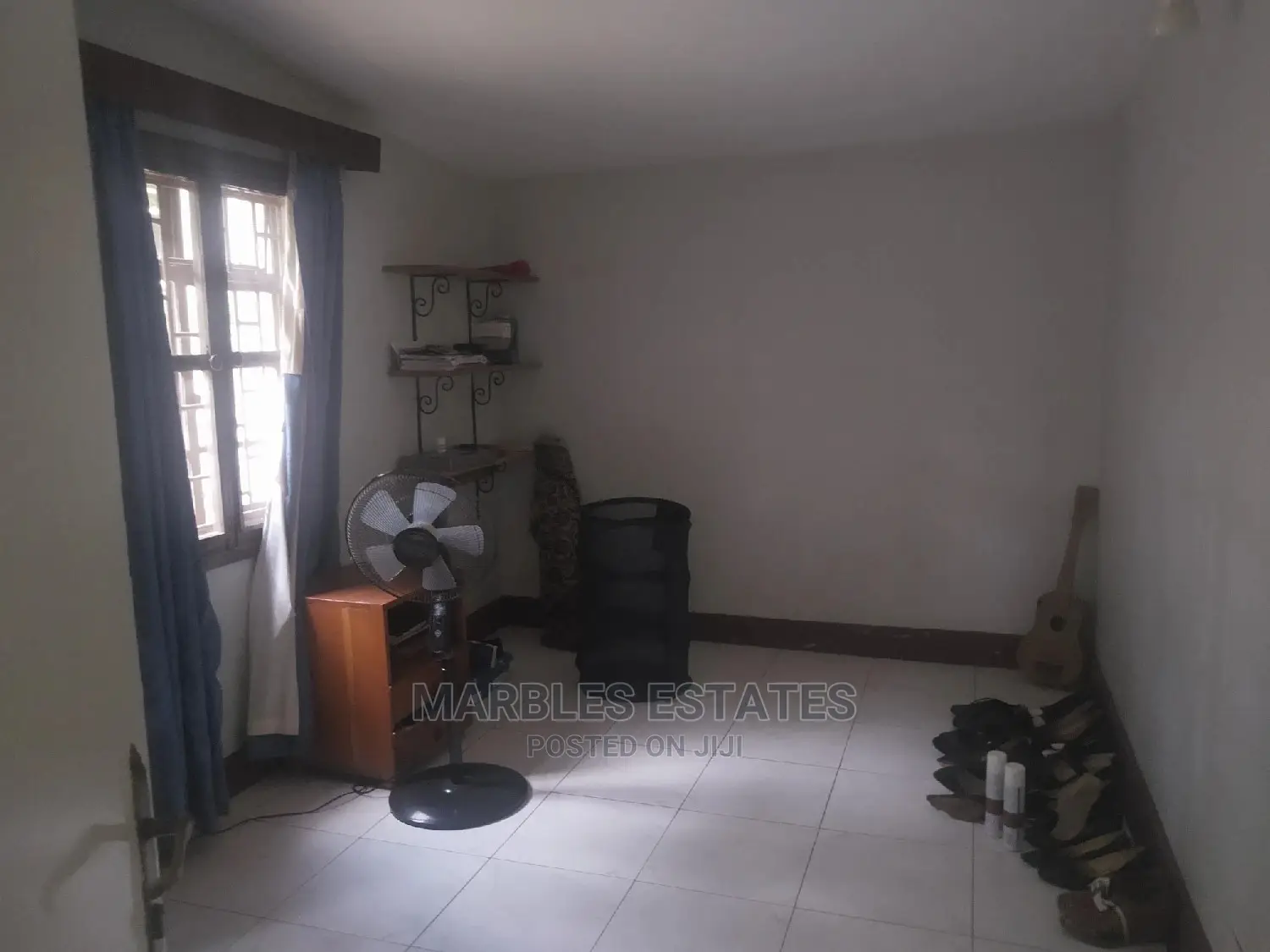 3bdrm Bungalow in Kololo, Central Division for Rent