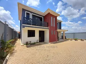 Furnished 5bdrm House in Kira for Sale