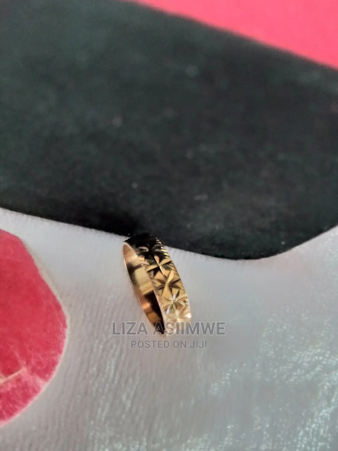Quality Lady Wedding Rings Available