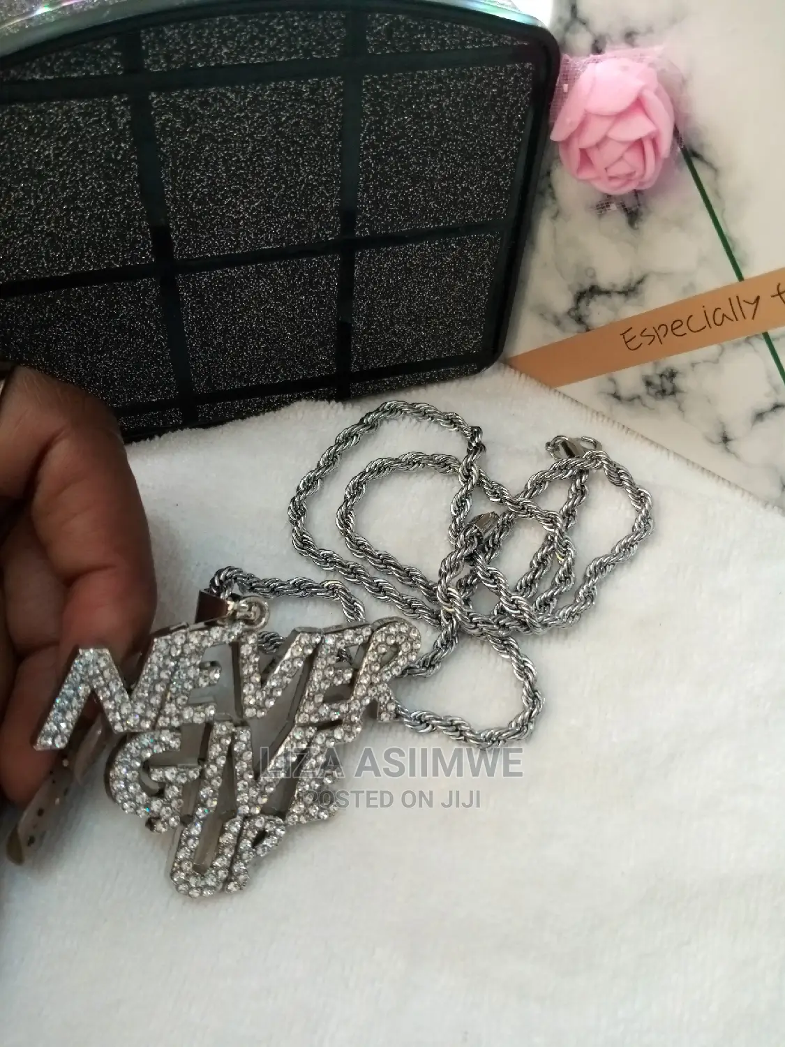 Men's (Unisex) Chains Available With Unique Pendants