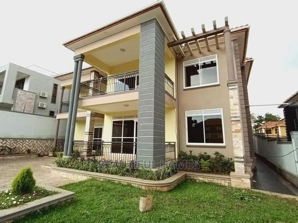 Furnished 5bdrm House in Kira for Sale