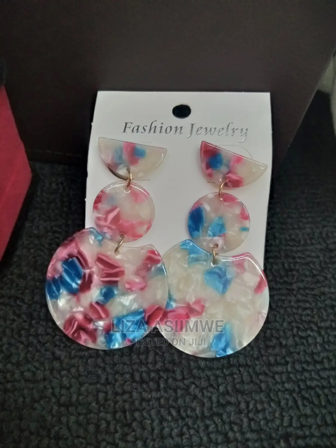 Stylish Earpins for Ladies