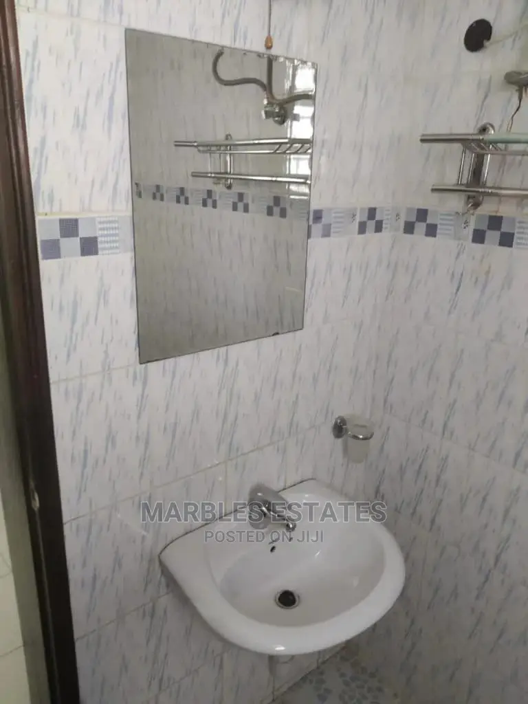 3bdrm Bungalow in Naguru, Central Division for Rent