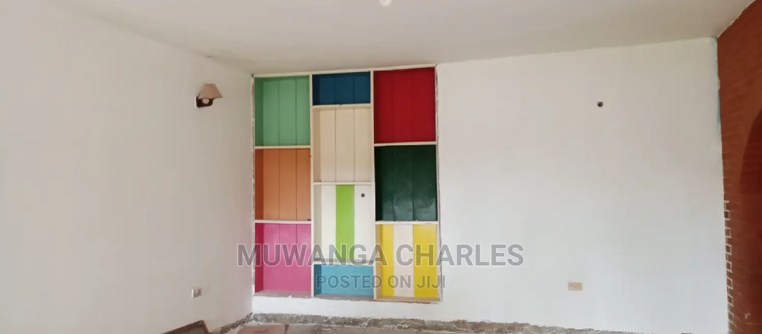 5bdrm Bungalow in Fs Properties Ltd, Central Division for Rent