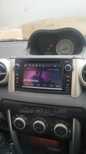 Toyota IST Car Radio .