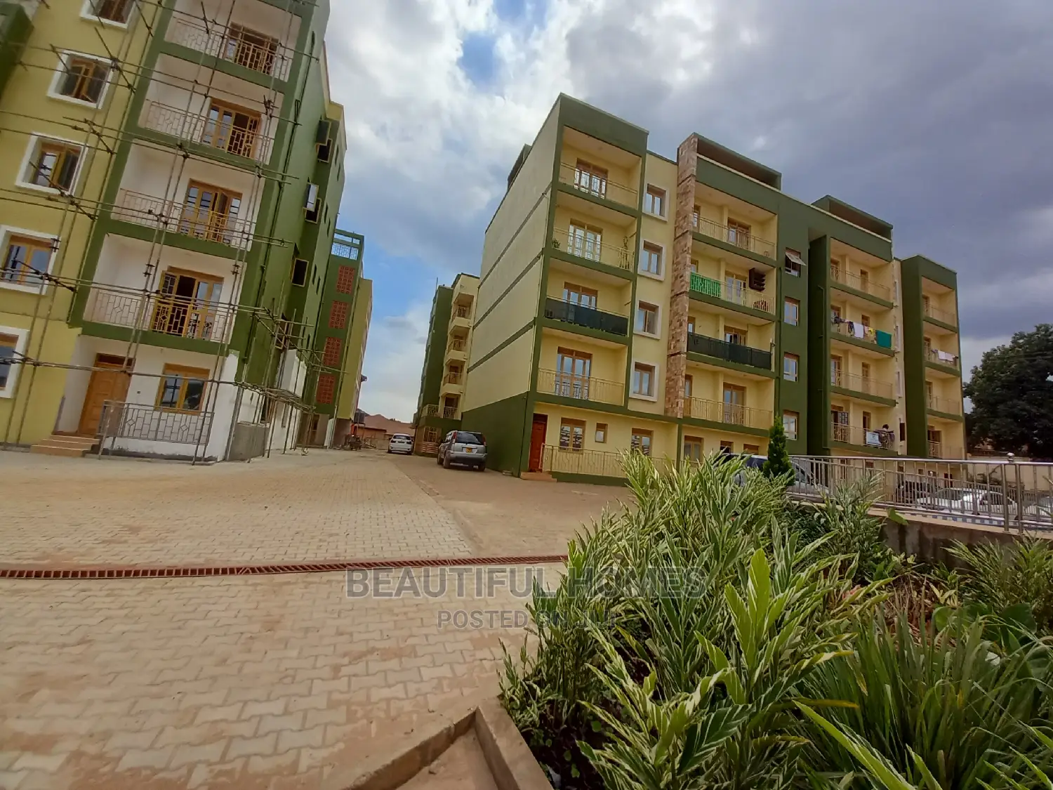 Furnished 2bdrm Condo in Bukoto, Central Division for Sale