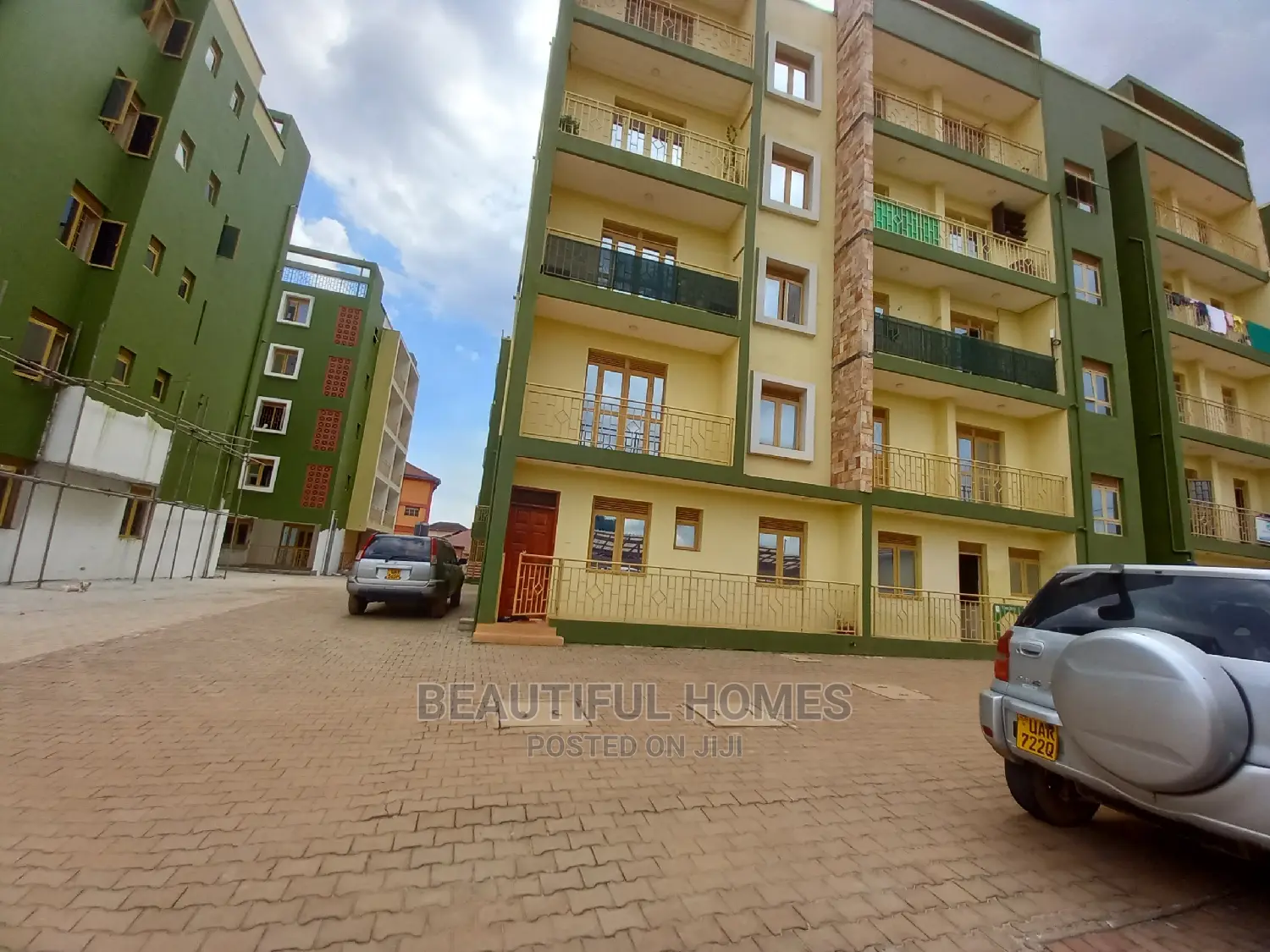 Furnished 2bdrm Condo in Bukoto, Central Division for Sale