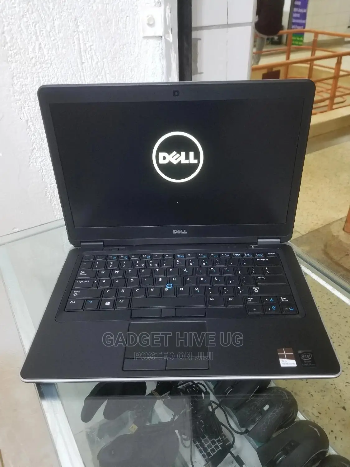 Laptop Dell Latitude 7440 4GB Intel Core I5 HDD 500GB