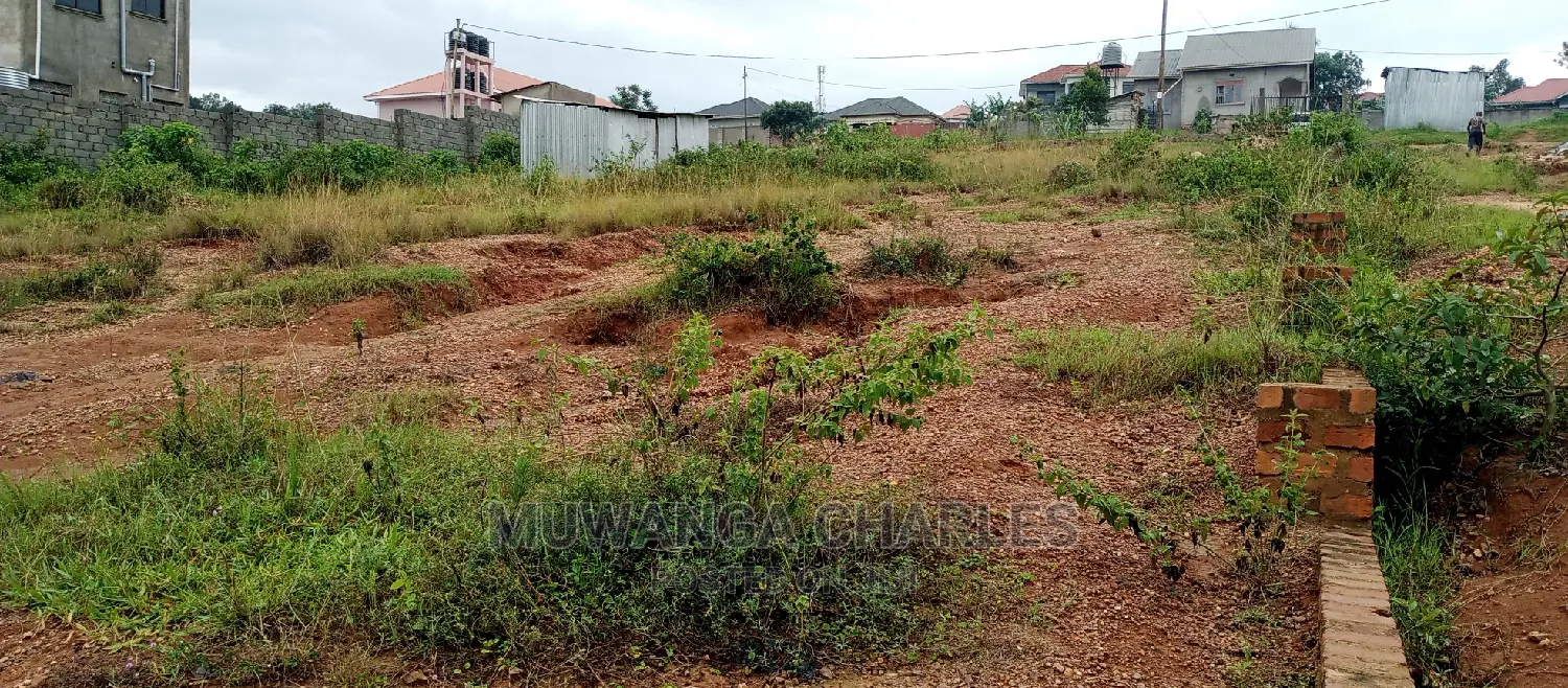 Plot on Sale in Kira