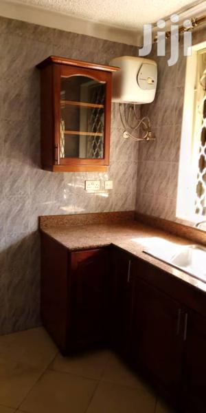 3 Bedrooms House For Rent