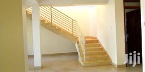 3 Bedrooms House For Rent