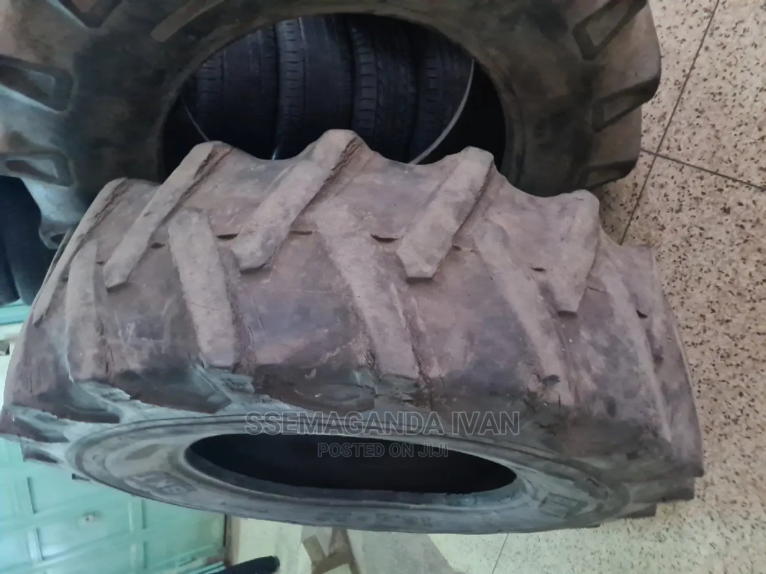 18.4r30 Second Hand Tire