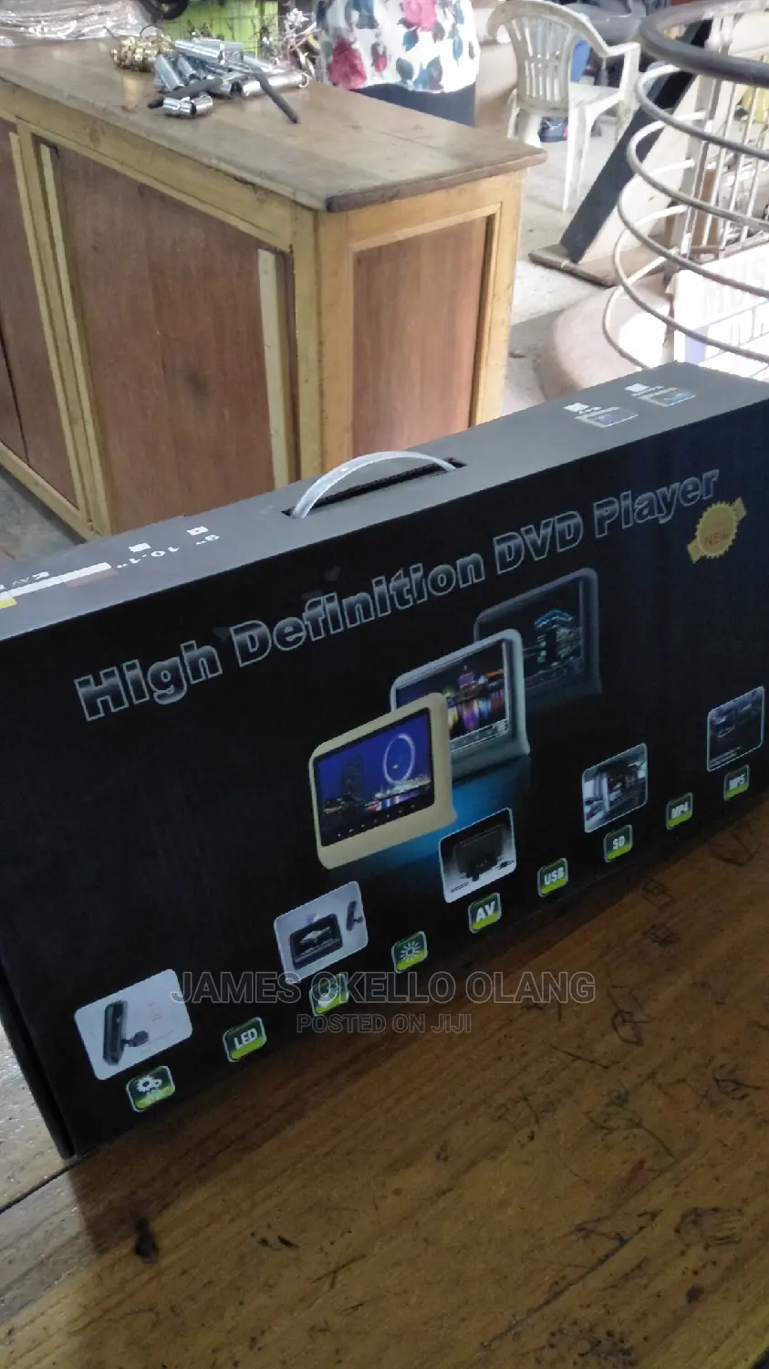 HD Headrest Monitor Player