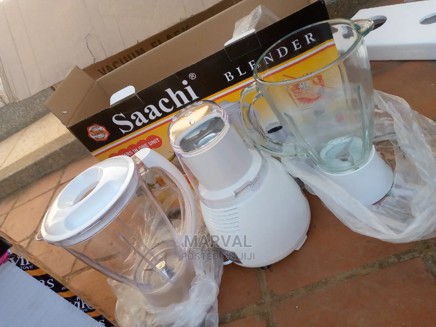 Saachi Blender
