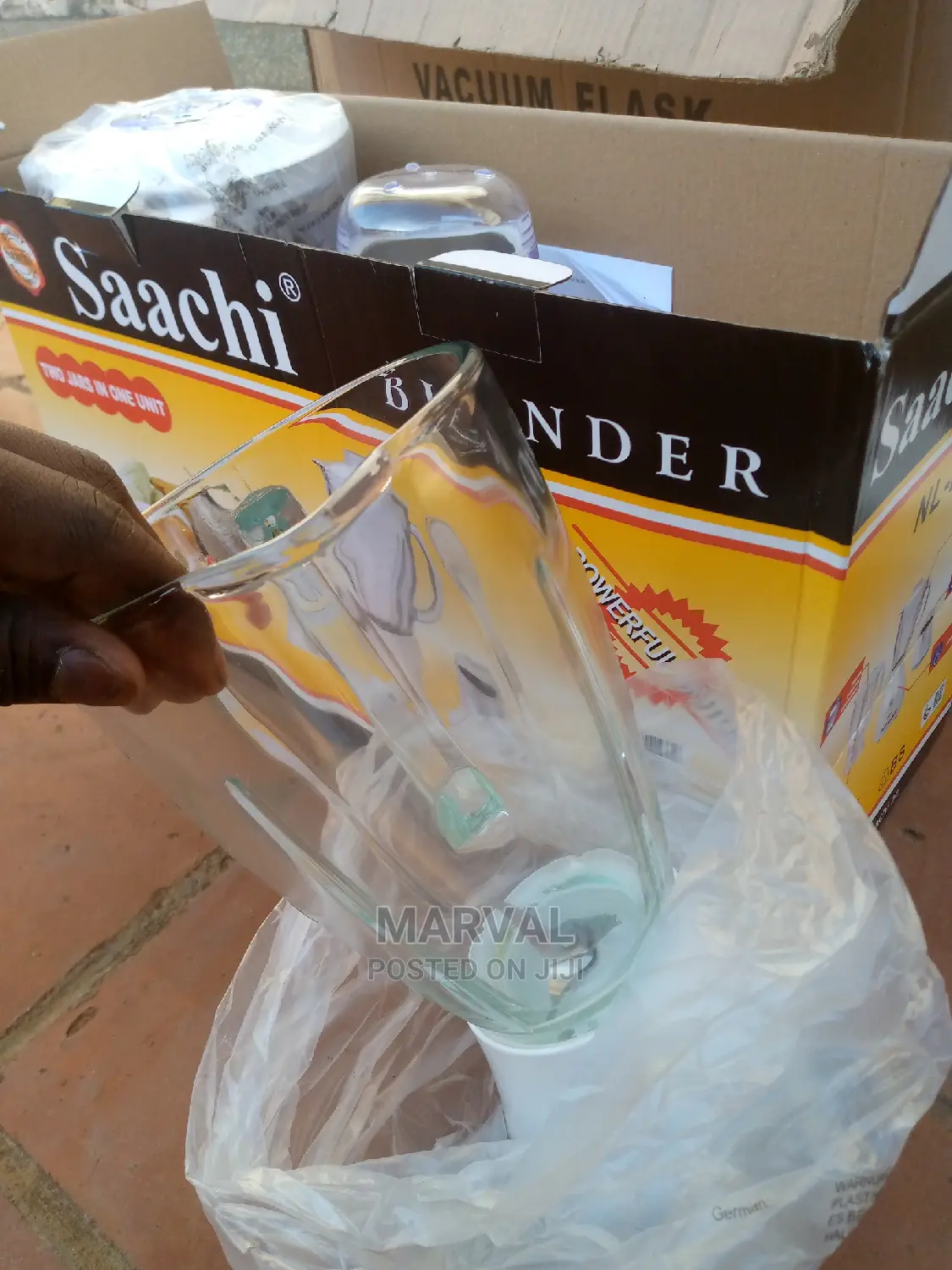 Saachi Blender