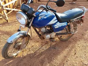 TVS Apache 160 4V 2018 Blue