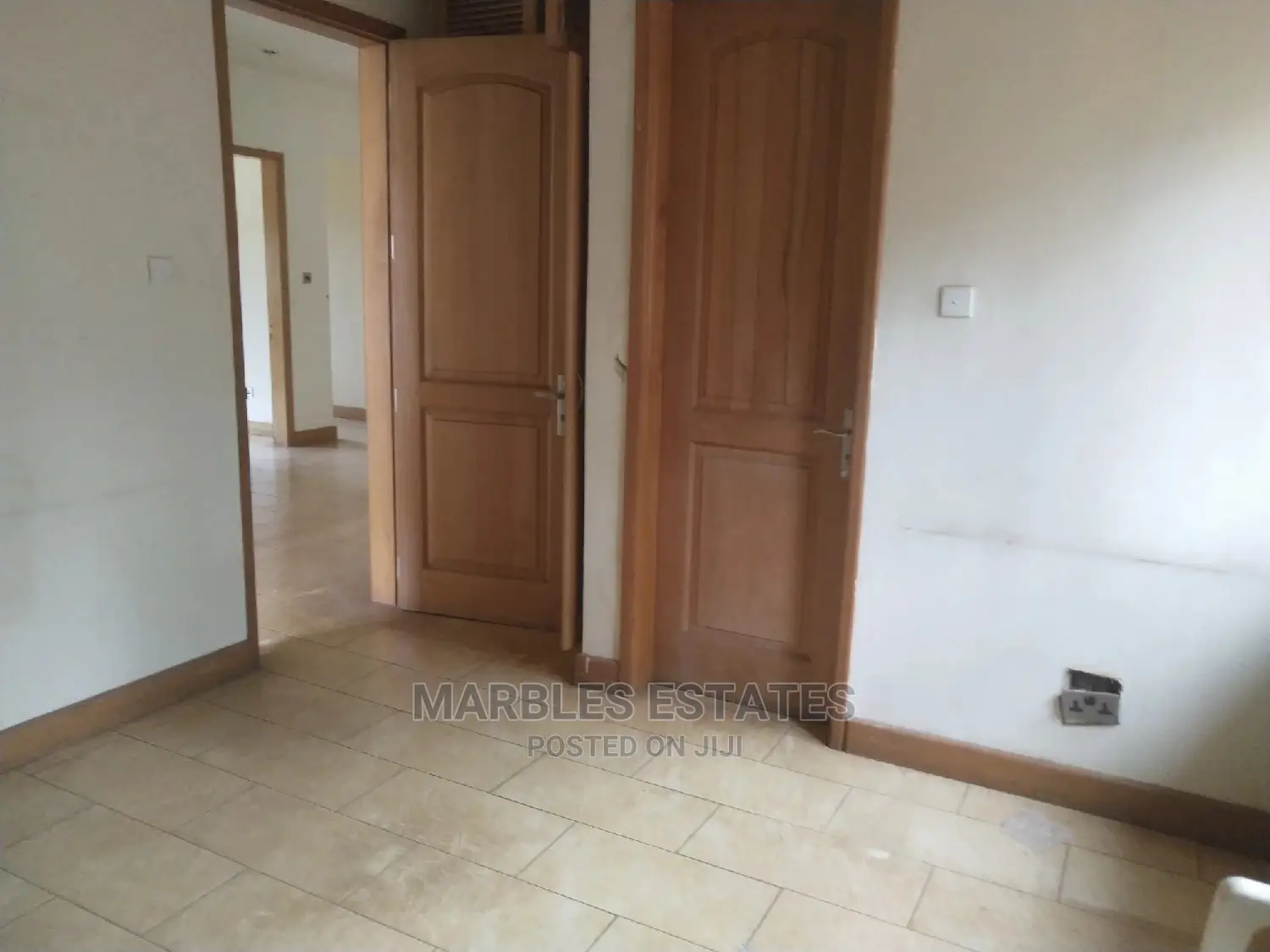 4bdrm Townhouse/Terrace in Naguru, Central Division for Rent