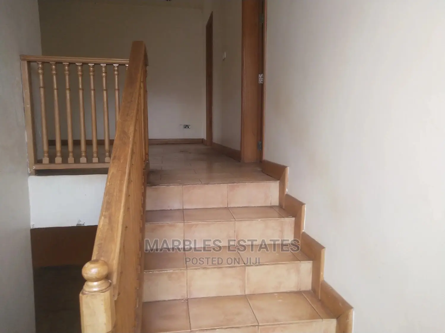 4bdrm Townhouse/Terrace in Naguru, Central Division for Rent