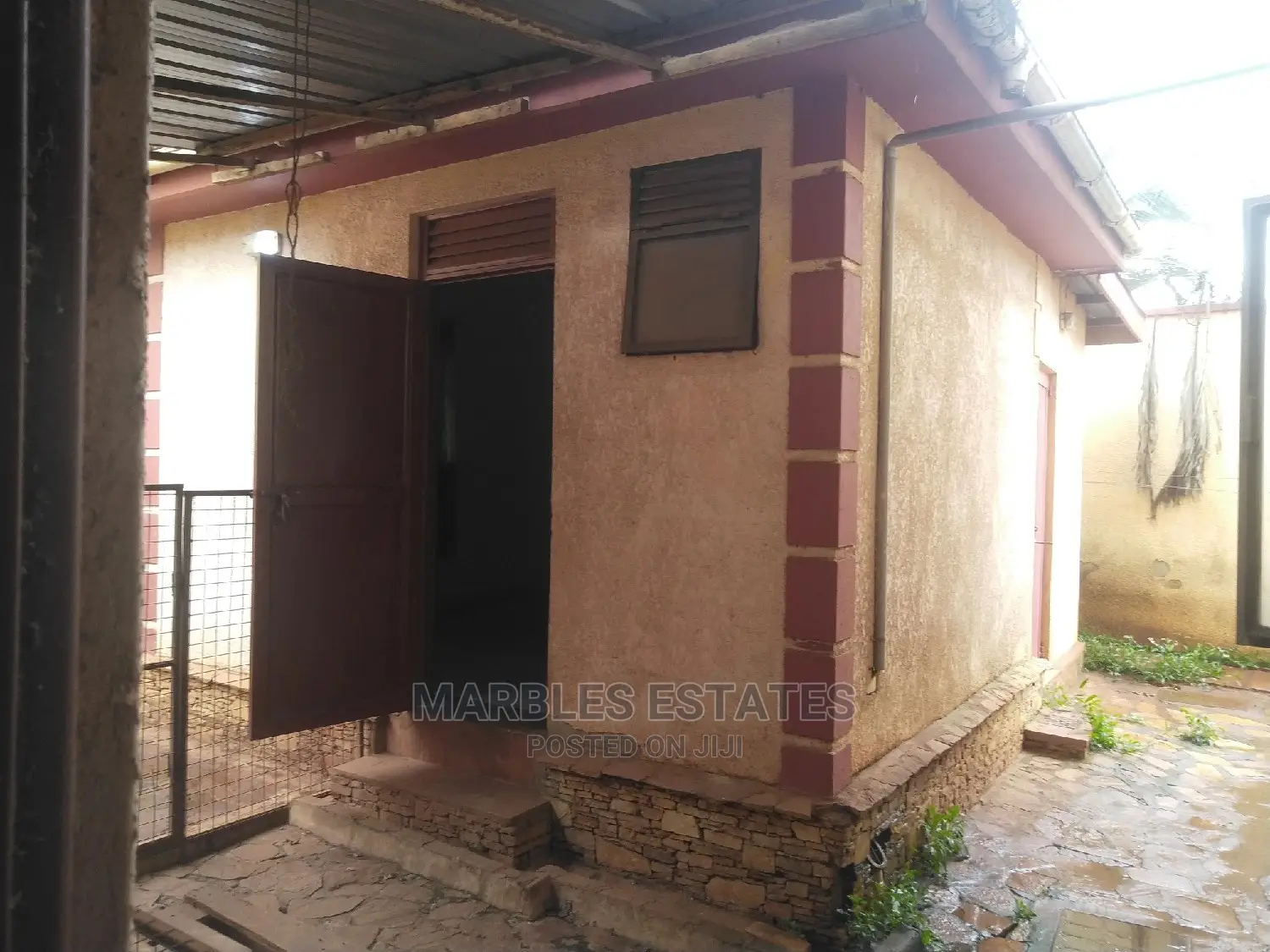 4bdrm Townhouse/Terrace in Naguru, Central Division for Rent