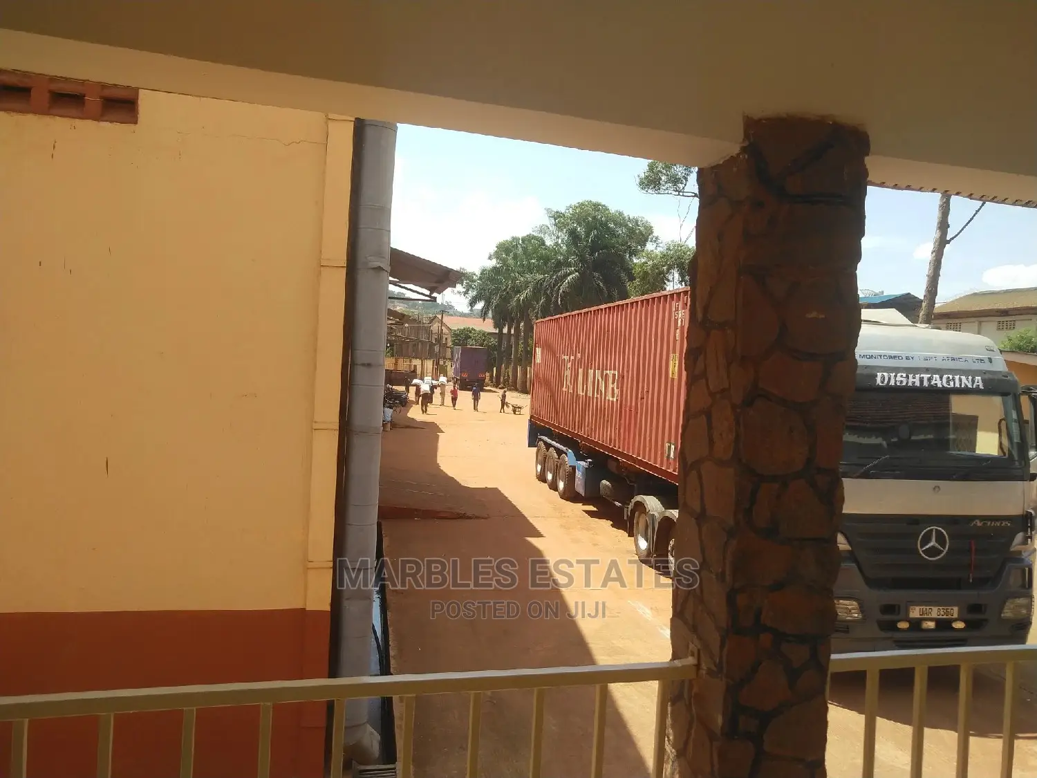 Warehouse for Rent in Ntinda With 1000sqms and 800.