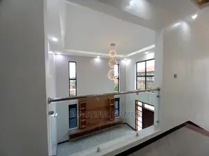 Furnished 5bdrm Mansion in Kira for Sale