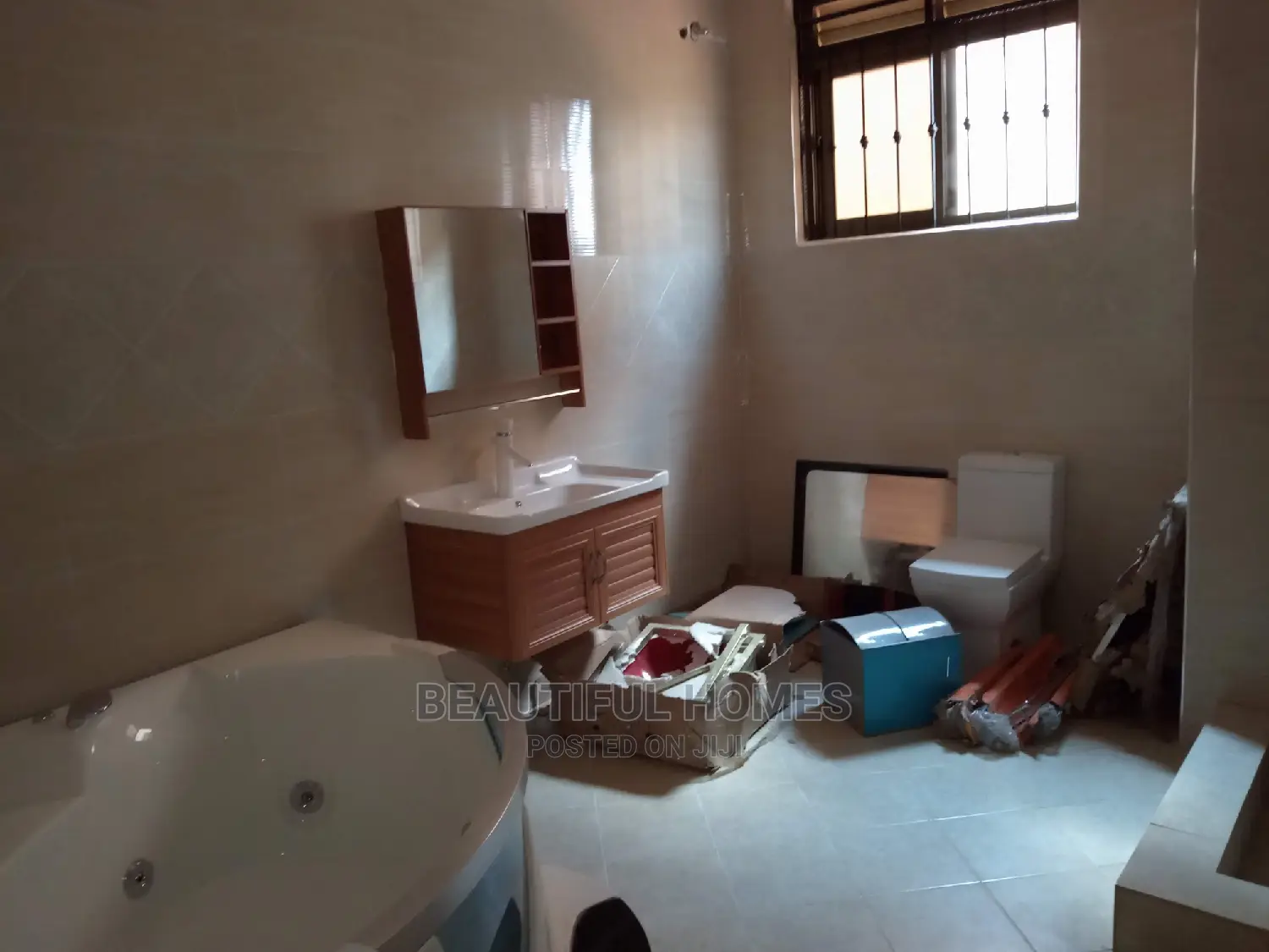 Furnished 4bdrm House in Najeera, Kira for Sale