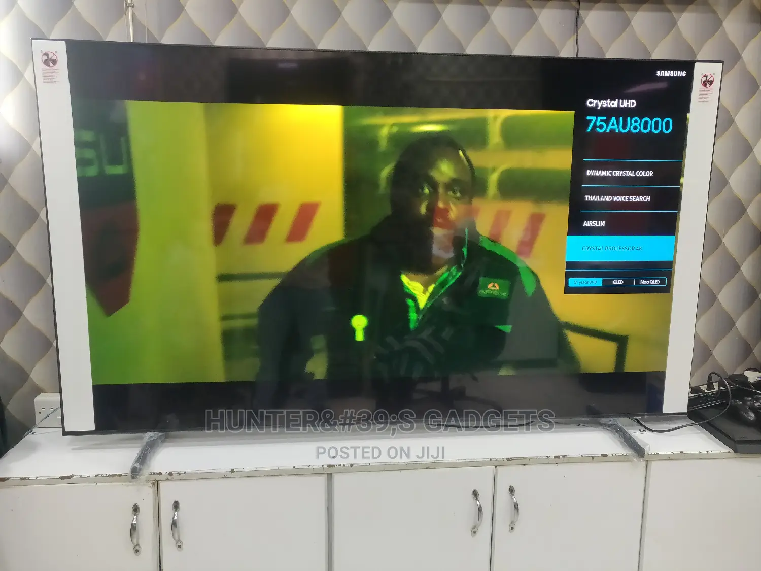 75inches Samsung Au8000 Crystal Clear Tv Ultra Slim Tv 2021