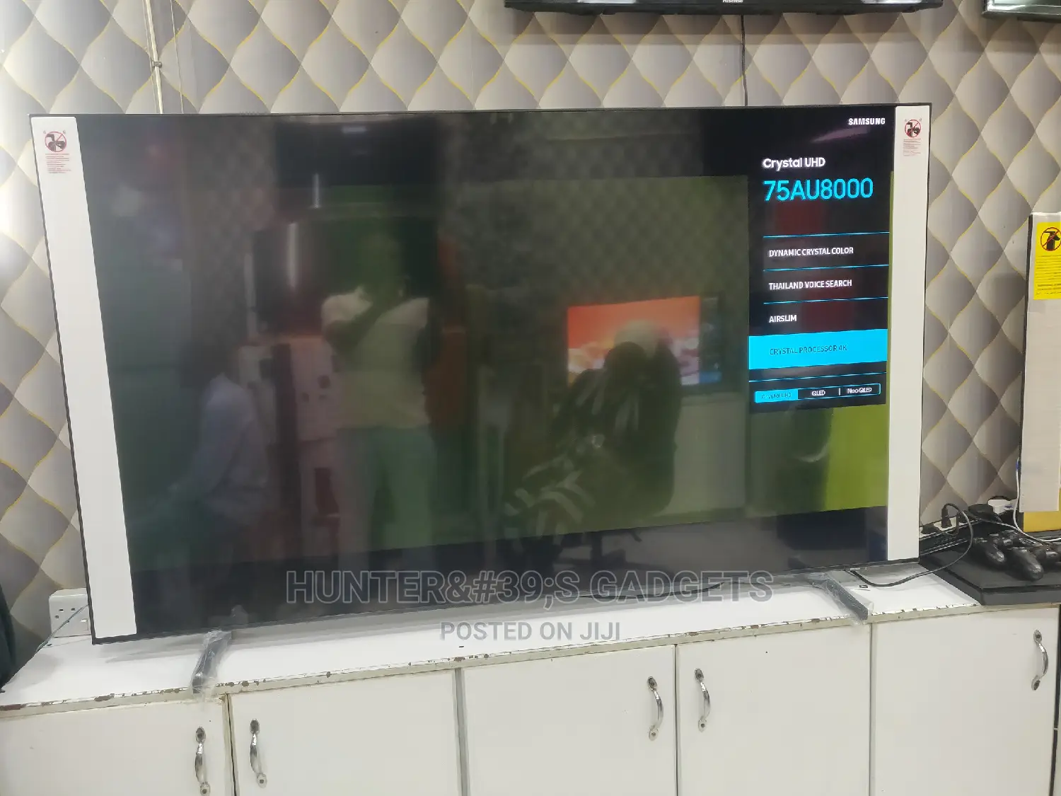 75inches Samsung Au8000 Crystal Clear Tv Ultra Slim Tv 2021