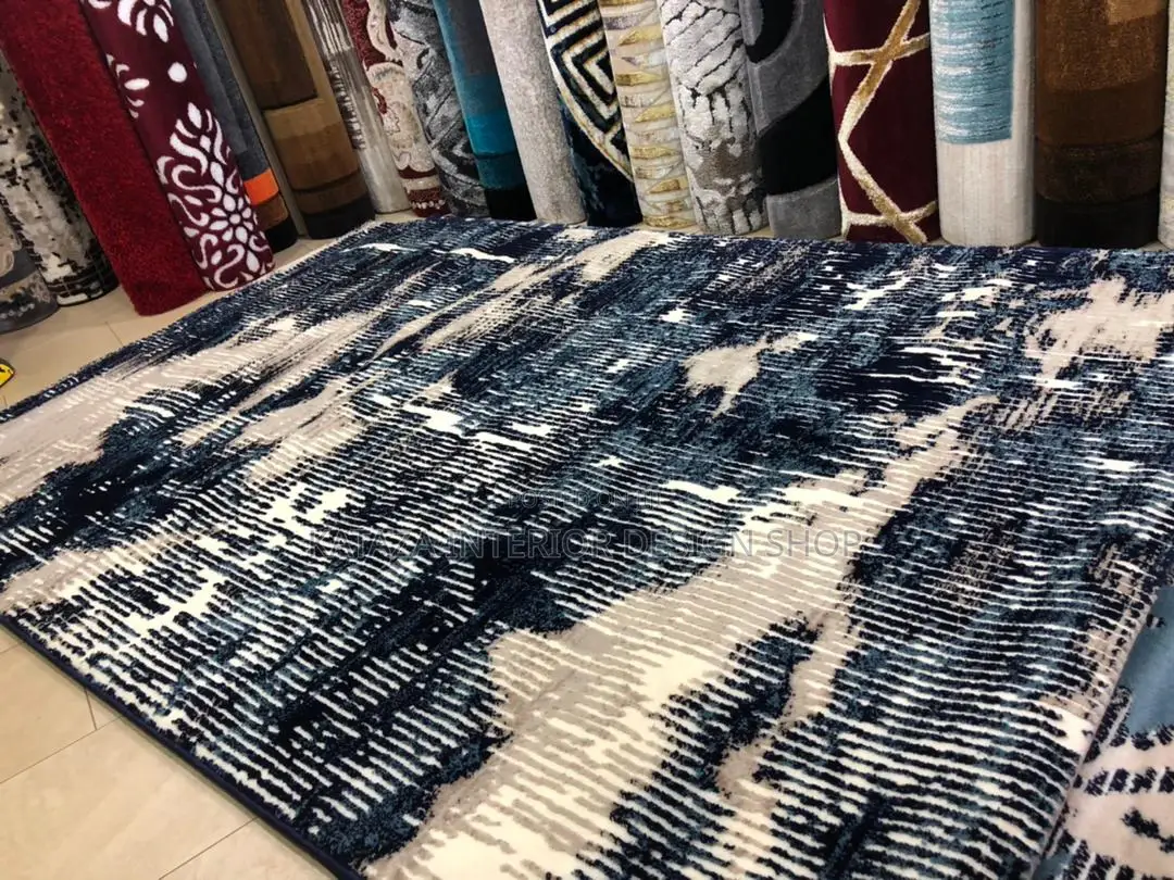Centre Carpet