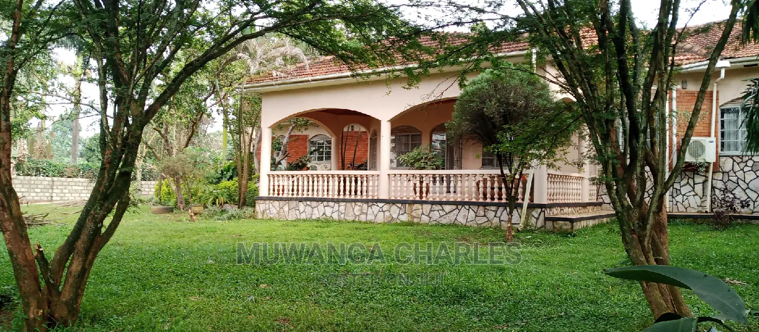 4bdrm House in Fs Properties Ltd, Central Division for Rent