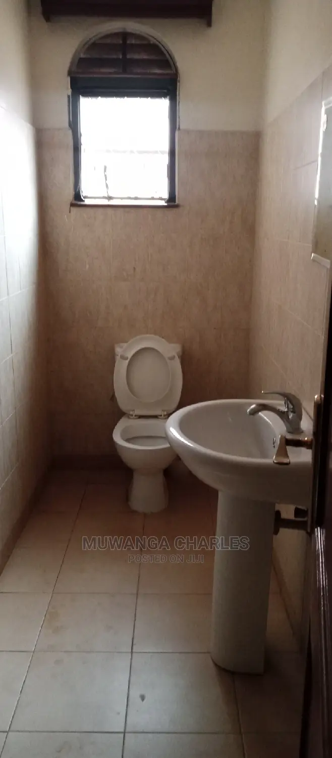 4bdrm House in Fs Properties Ltd, Central Division for Rent
