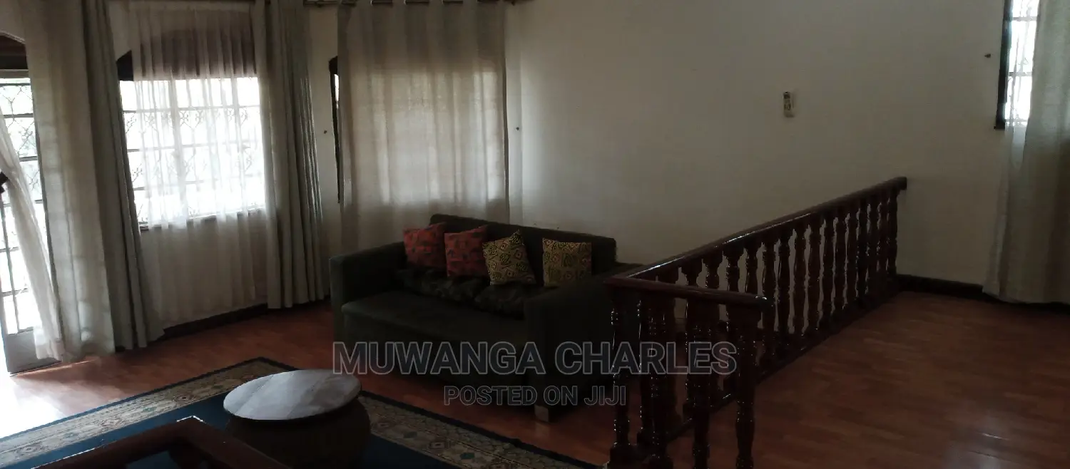 4bdrm House in Fs Properties Ltd, Central Division for Rent